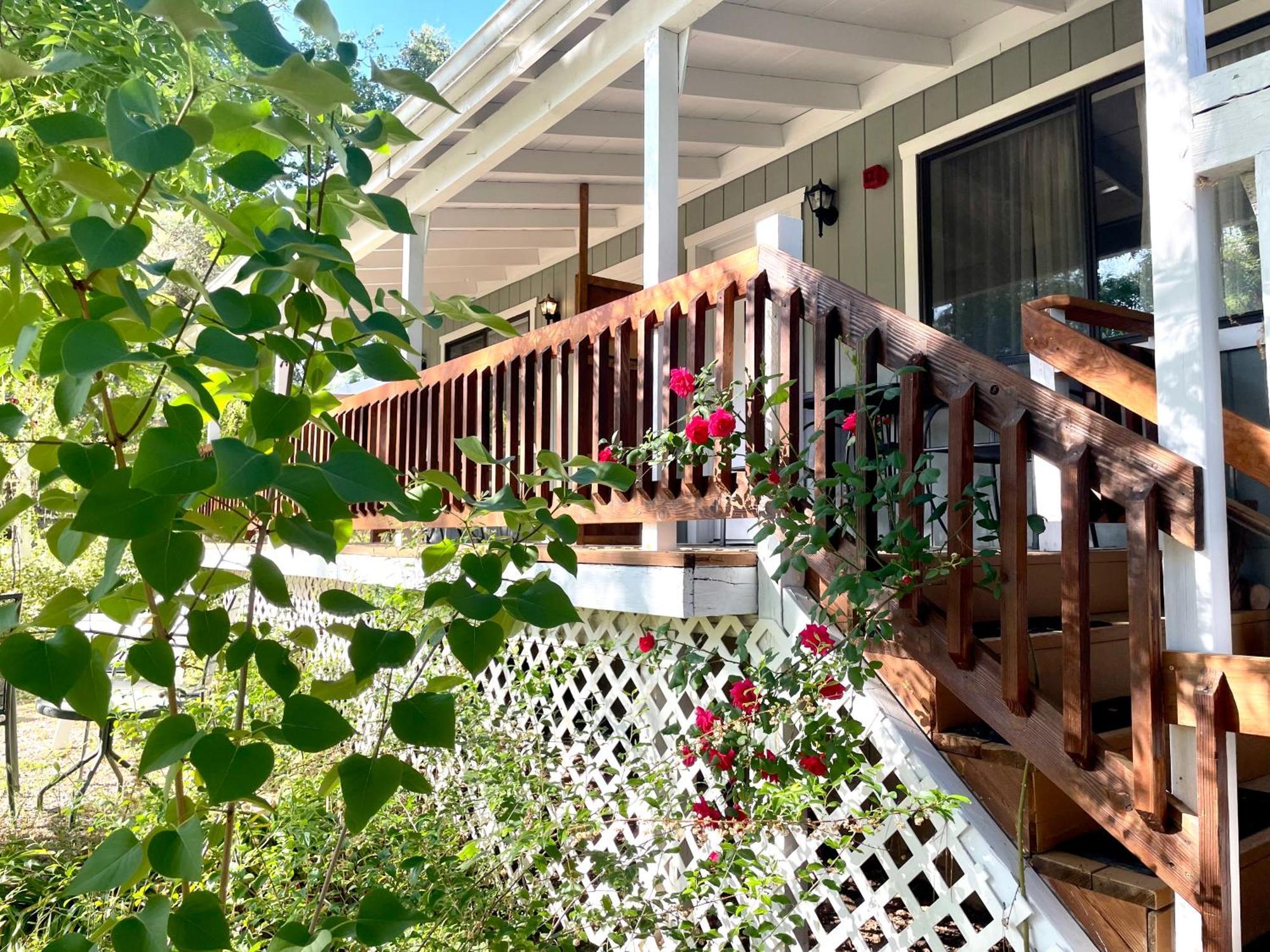 Sierra Mountain Lodge - Vacation Rentals - Yosemite Оане Екстериор снимка