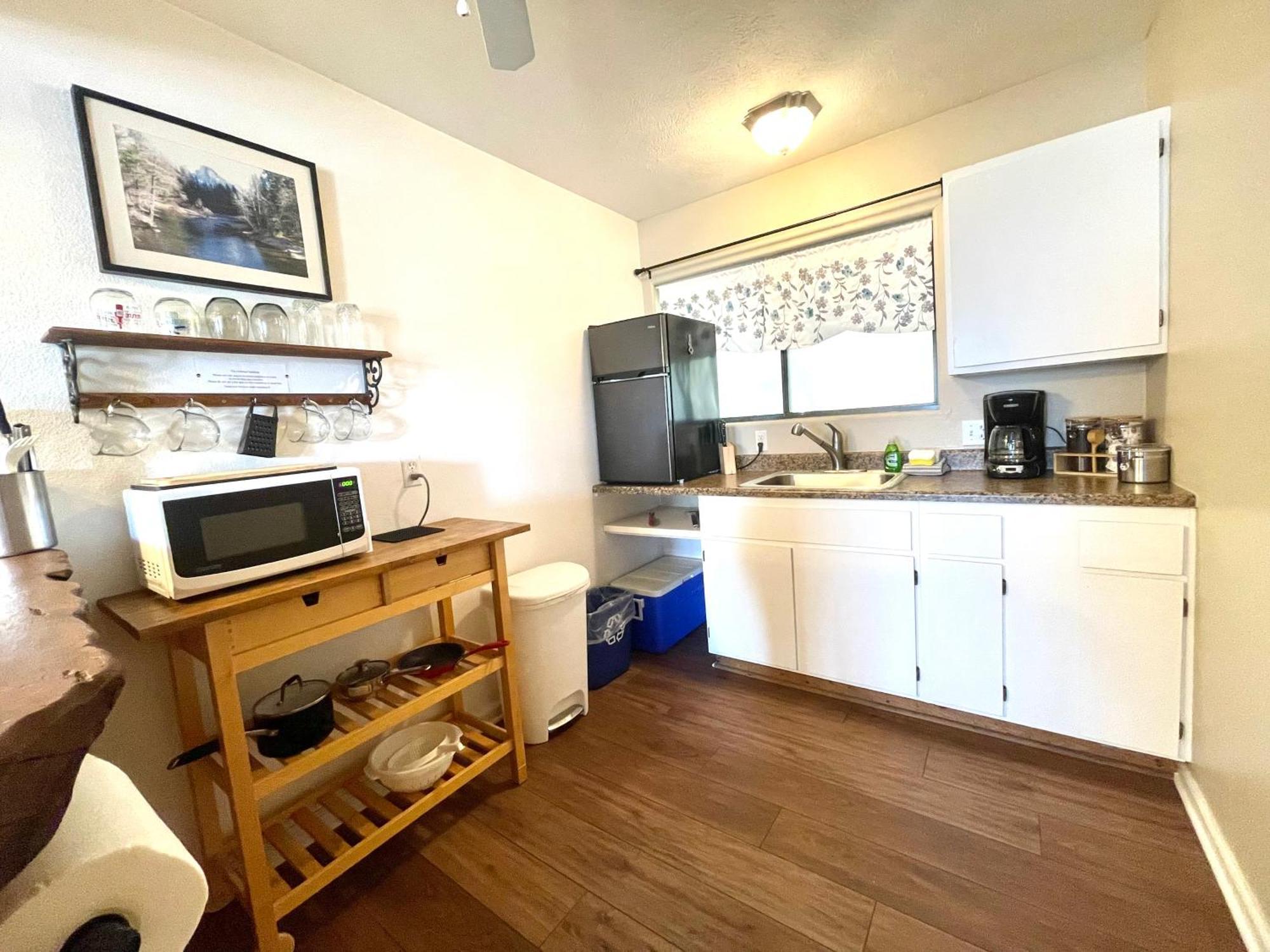 Sierra Mountain Lodge - Vacation Rentals - Yosemite Оане Екстериор снимка