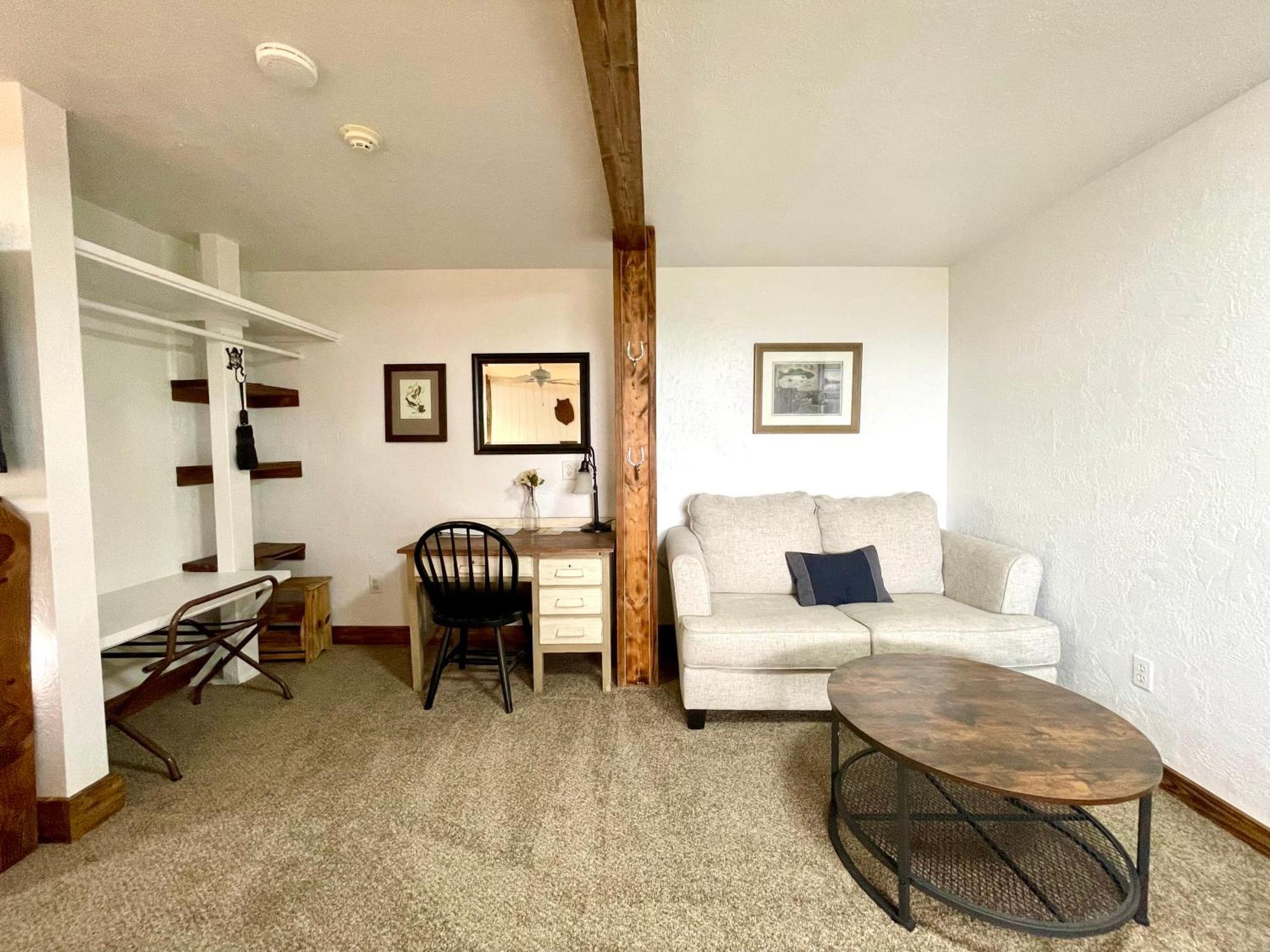 Sierra Mountain Lodge - Vacation Rentals - Yosemite Оане Екстериор снимка