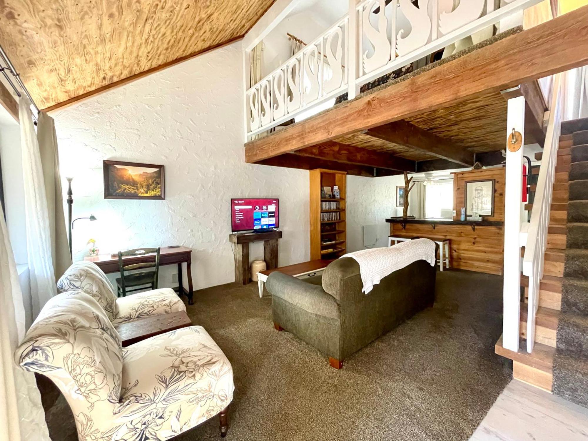 Sierra Mountain Lodge - Vacation Rentals - Yosemite Оане Екстериор снимка