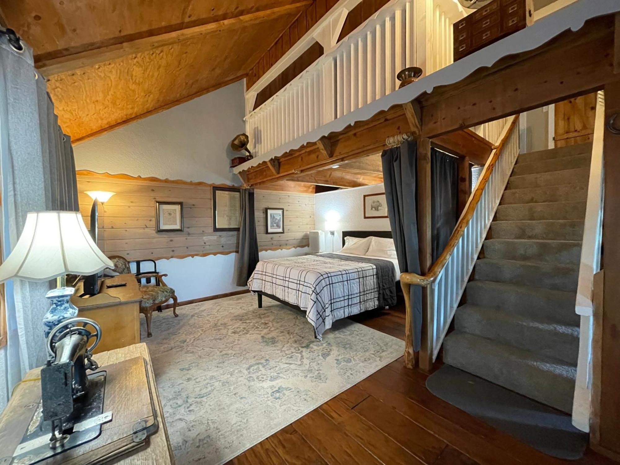 Sierra Mountain Lodge - Vacation Rentals - Yosemite Оане Екстериор снимка