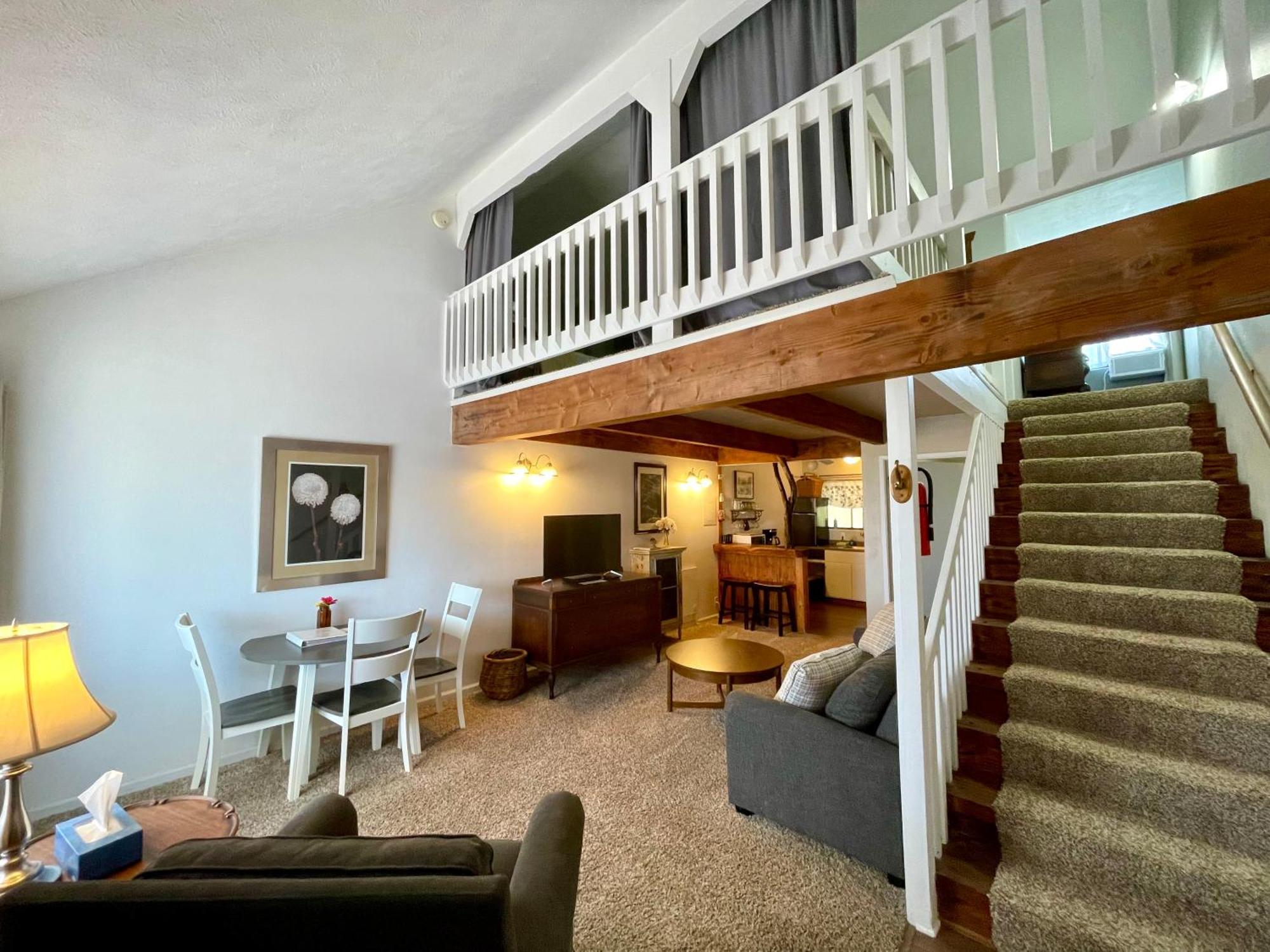 Sierra Mountain Lodge - Vacation Rentals - Yosemite Оане Екстериор снимка